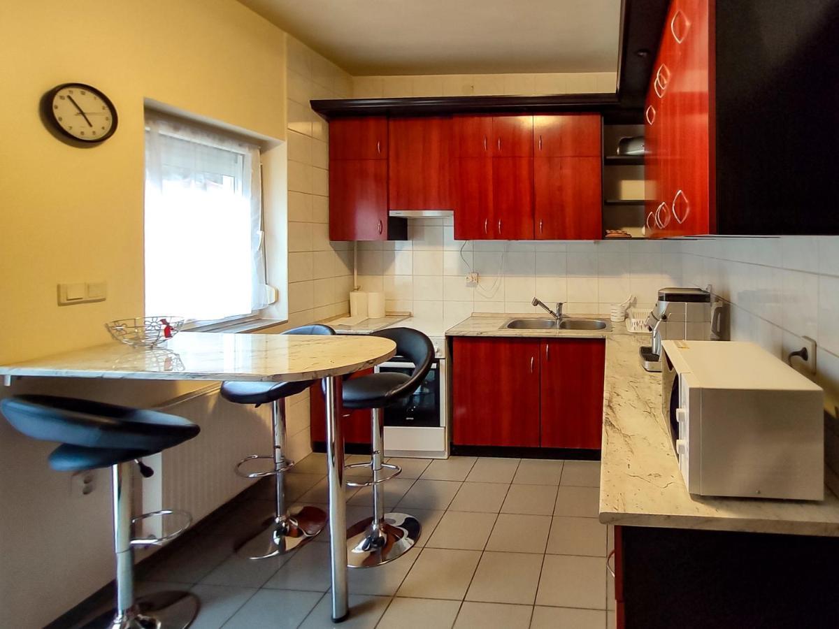 Afrodite Apartmanhaz エゲル エクステリア 写真