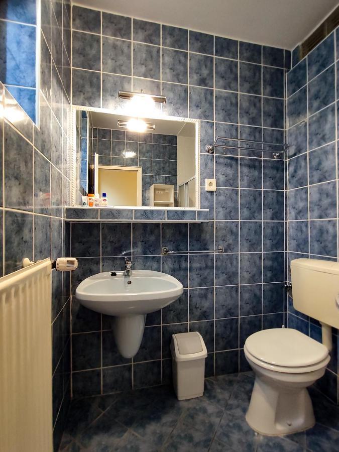 Afrodite Apartmanhaz エゲル エクステリア 写真