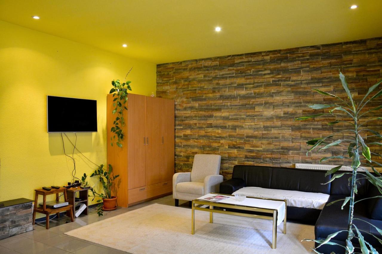 Afrodite Apartmanhaz エゲル エクステリア 写真